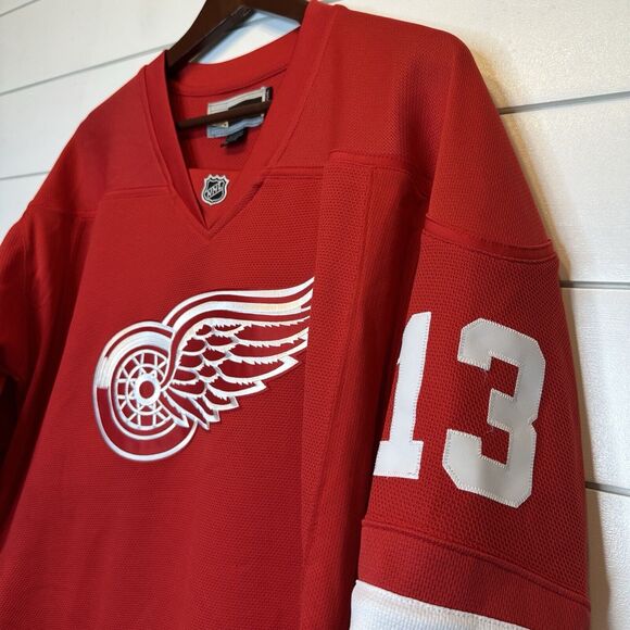 NHL Reebok Detroit Red Wings DATSYUK #13 HOCKEY Jersey Women's XL 7214W Official - Picture 3 of 8